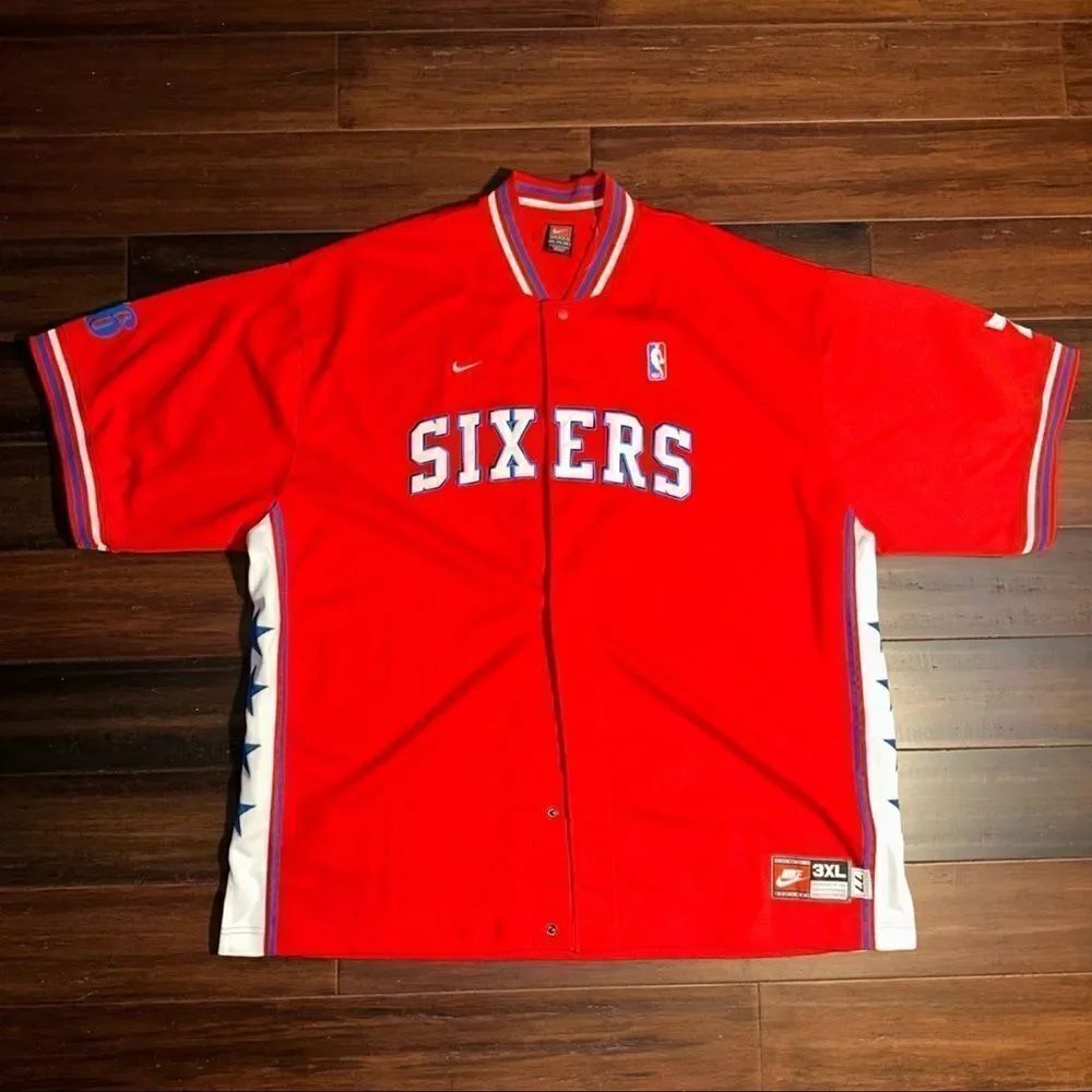Vintage Nike Sixers Jersey: Buttonfront